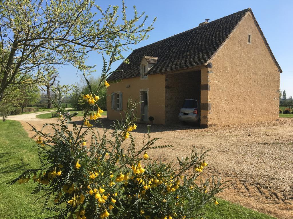 Gite De La Hertaudiere Montbizot Εξωτερικό φωτογραφία